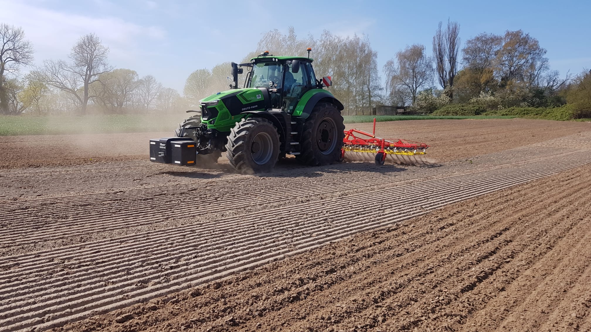 APV- Striegel bei der Arbeit 3